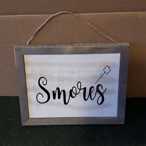 S'mores Sign